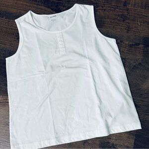 NEW - Perfect White Tank!